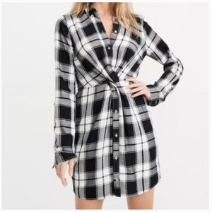 Abercrombie and Fitch Plaid Knot Front Button Down Dress